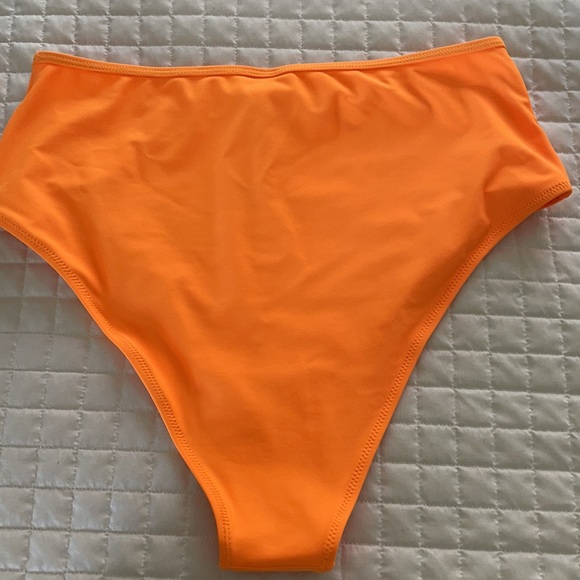 Orange high waisted swim bottoms🧡 - Picture 2 of 3